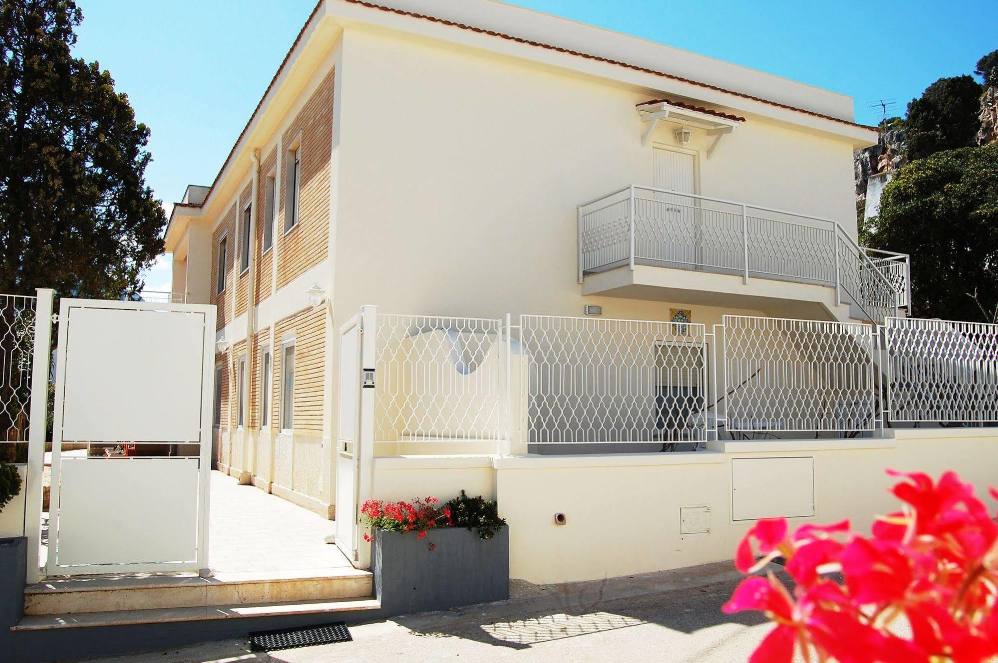 I Tre Golfi Apartman San Vito Lo Capo Kültér fotó